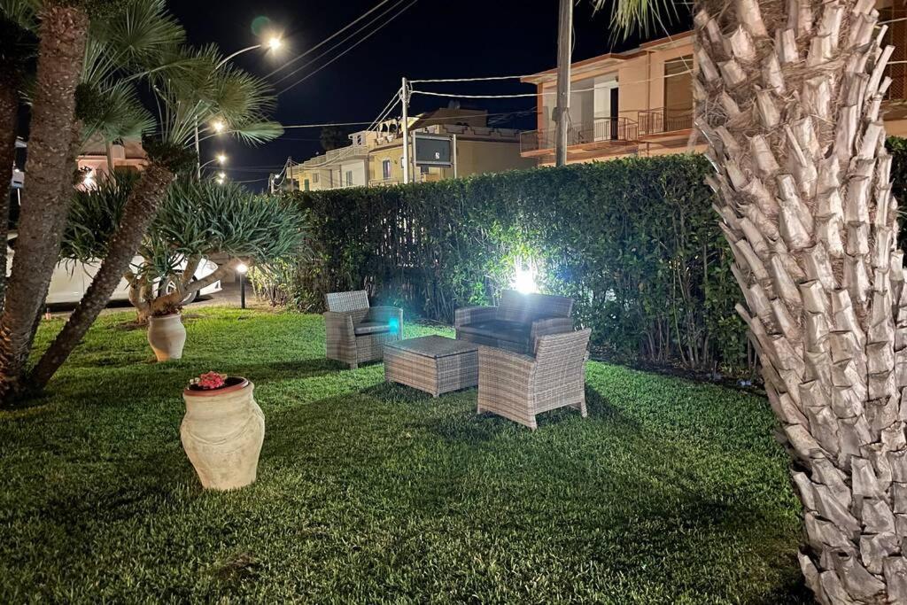 La Taverna della Loggia Avola Esterno foto